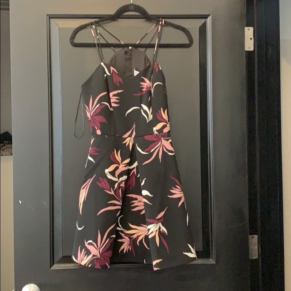 NWOT Keepsake the Label Dress - Picture 2 of 6